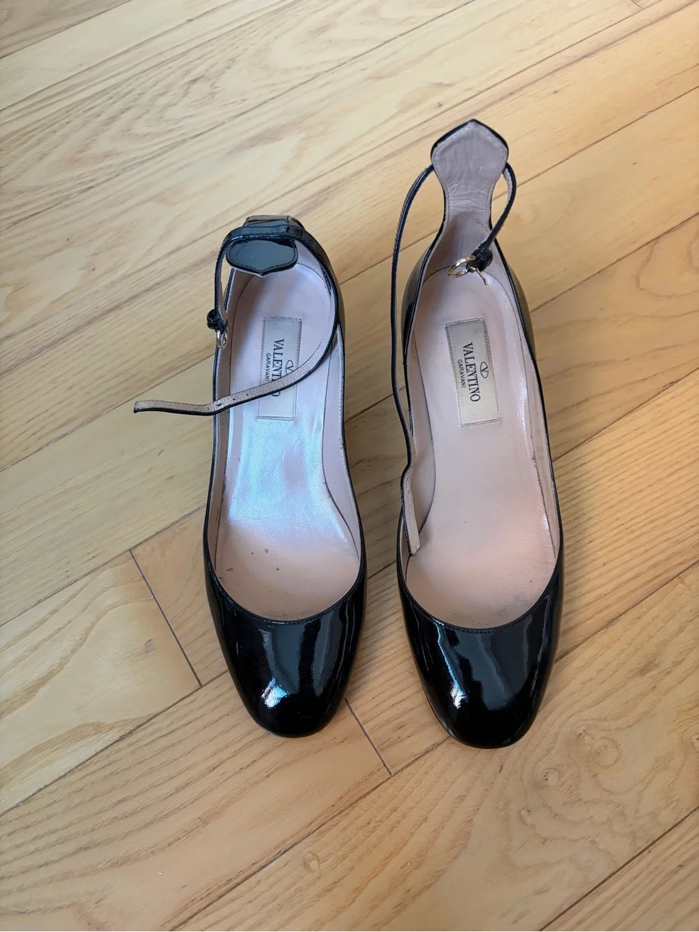 Valentino Garavani Tango Black Patent Ankle-Strap Block Heel Mary Jane